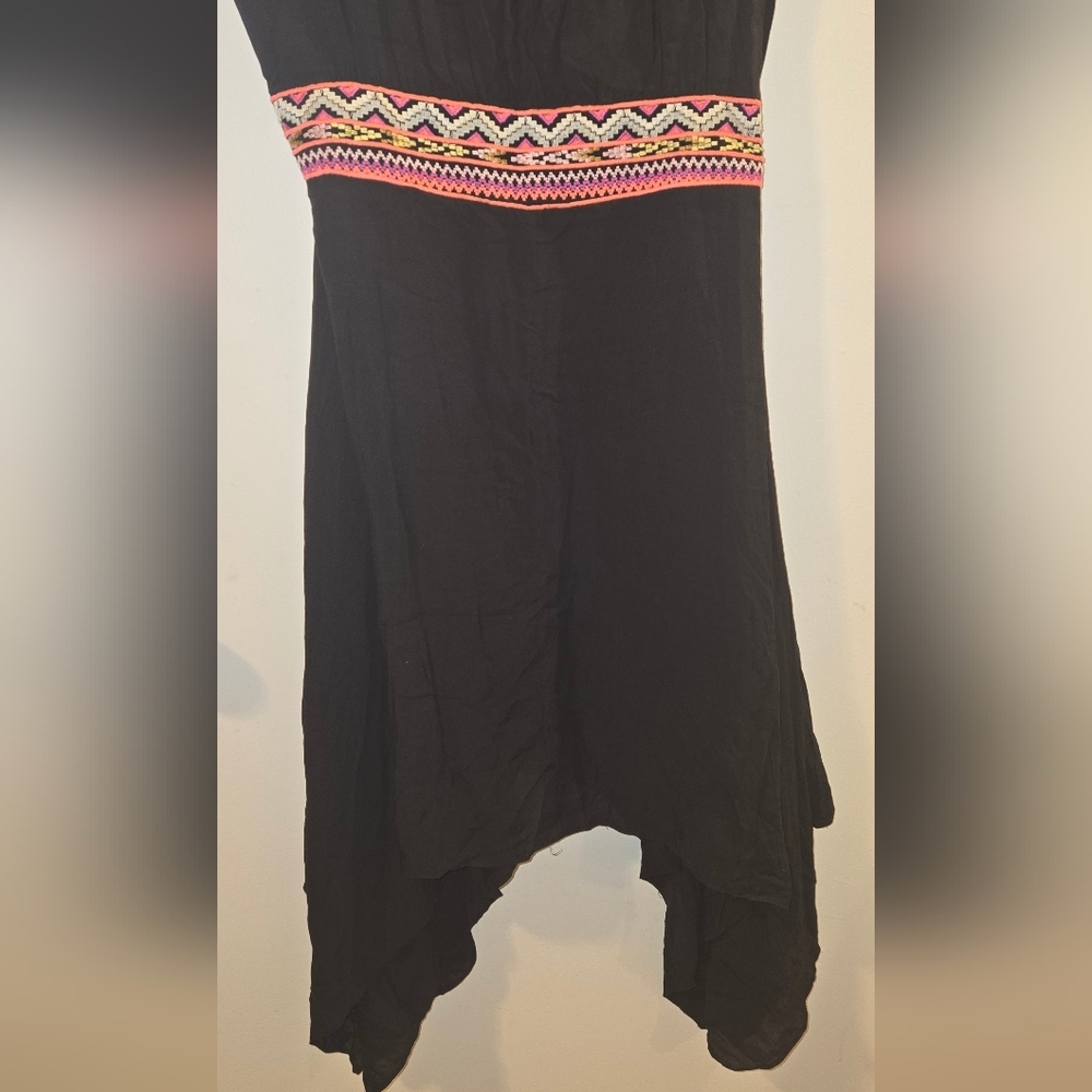 Vertigo Pink and Black Off-Shoulder Asymmetrical Embroidere Sundress  B3 - Picture 5 of 10